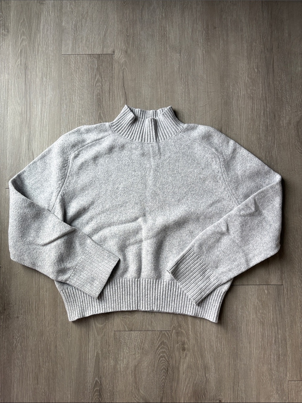 Abercrombie & Fitch Light Gray Mock Neck Sweater